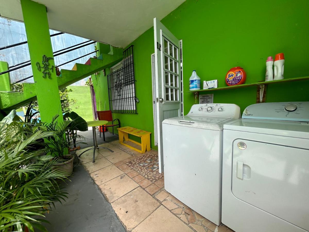 Vieques Good Vibe Guest House Exterior foto