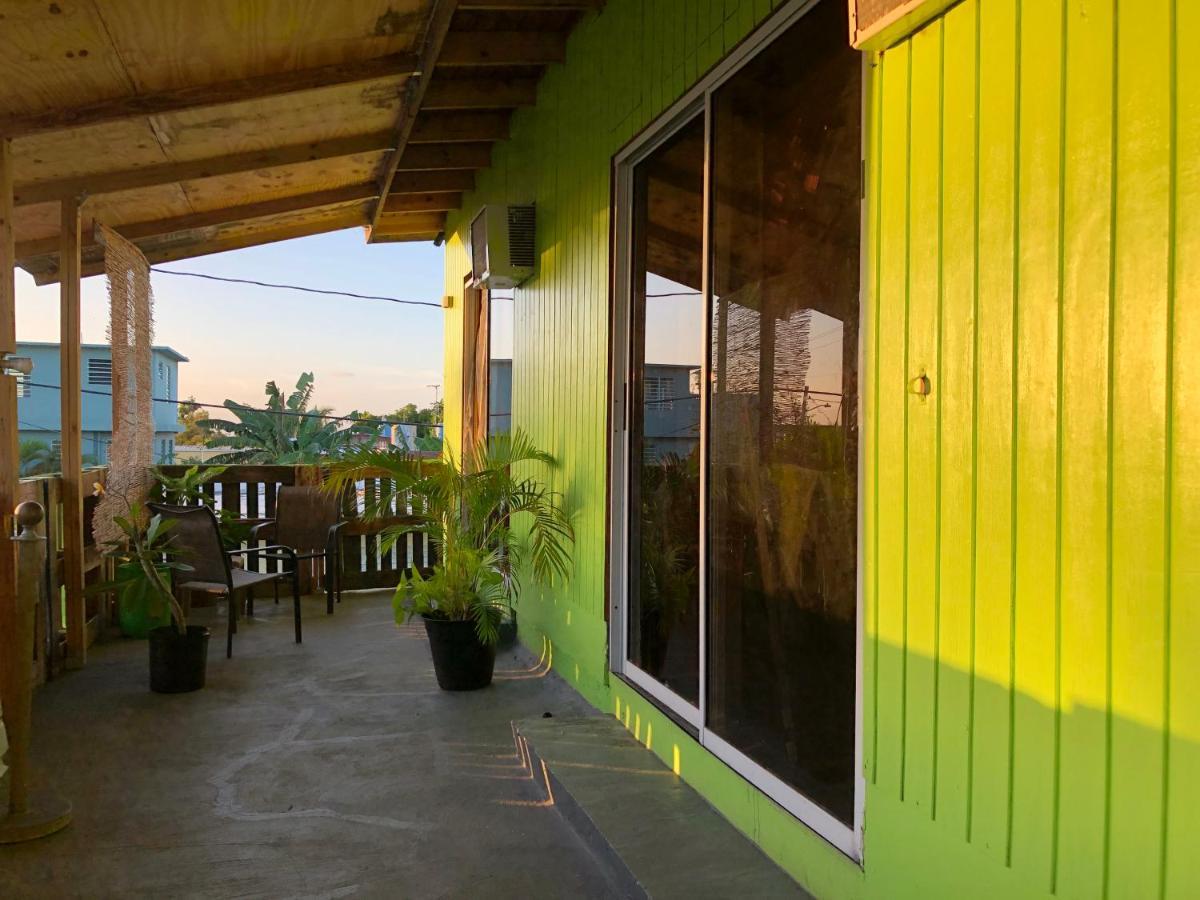 Vieques Good Vibe Guest House Exterior foto